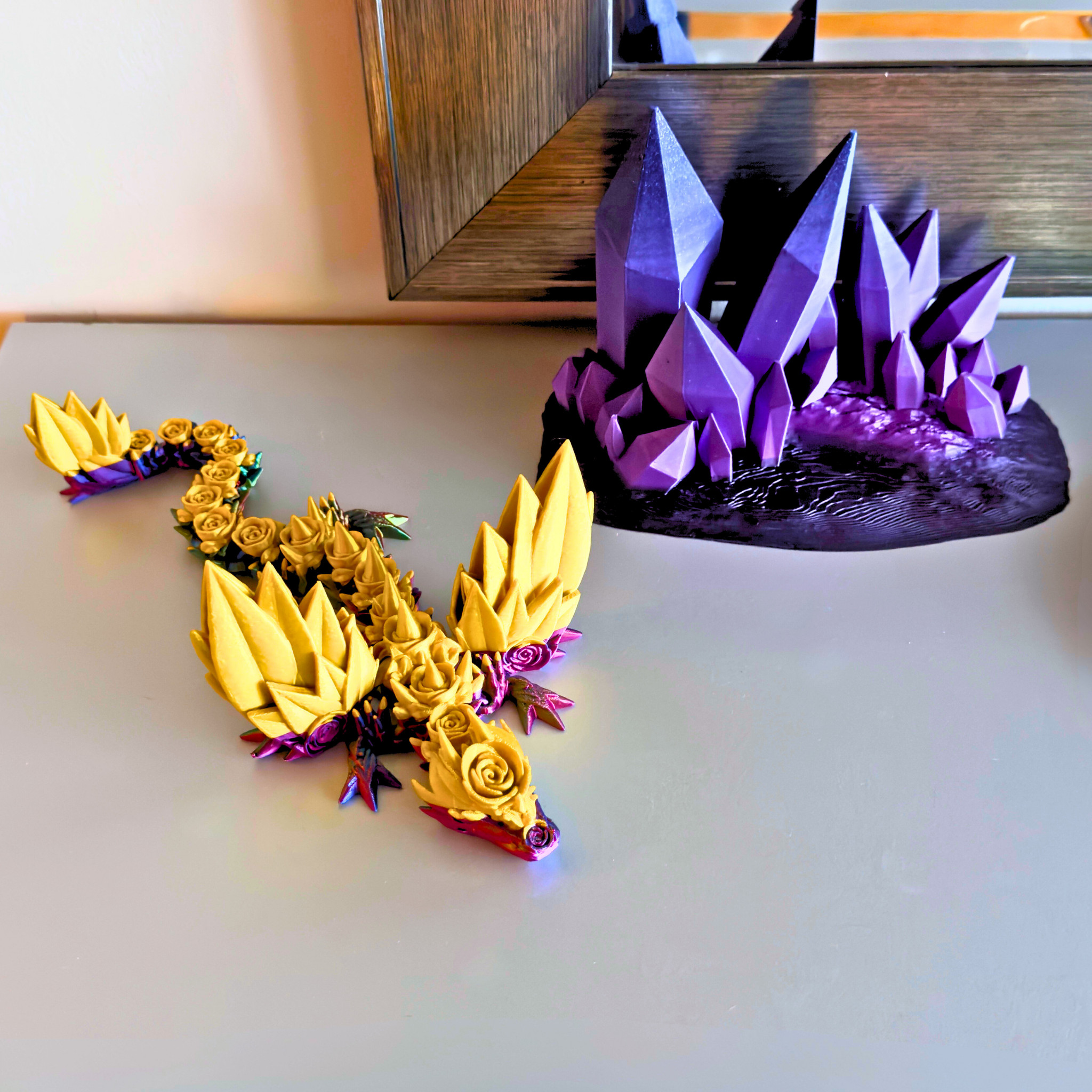 Crystal Dragon Stand - Crystal Dragons - Dragon Fidgets